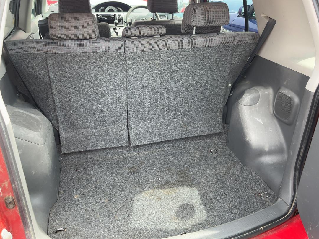 Photo '12' of Toyota Raum
