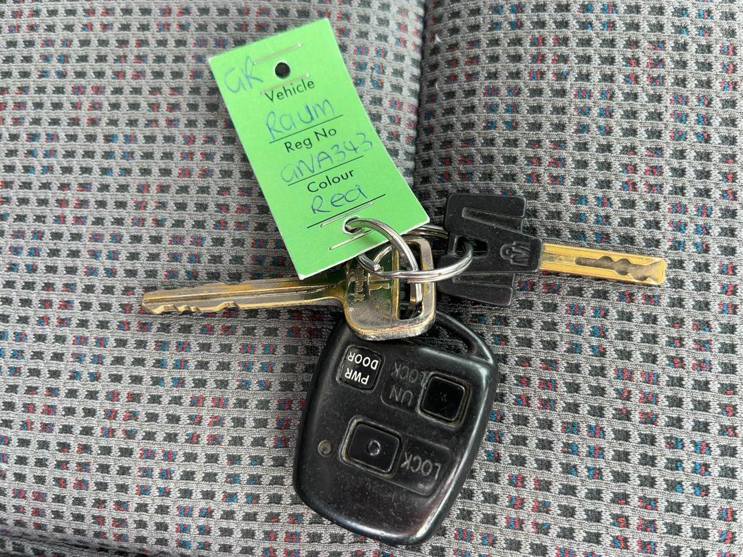 Photo '19' of Toyota Raum