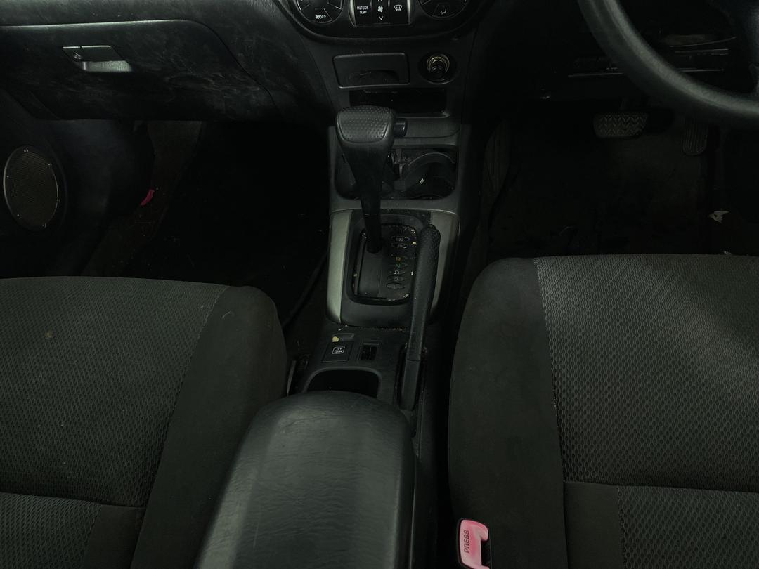 Photo '16' of Toyota Rav4