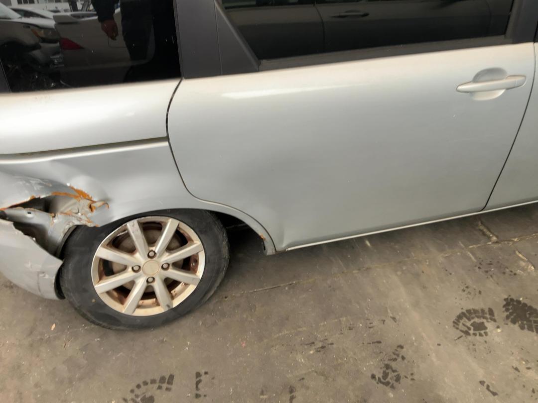 Photo '14' of Toyota Sienta