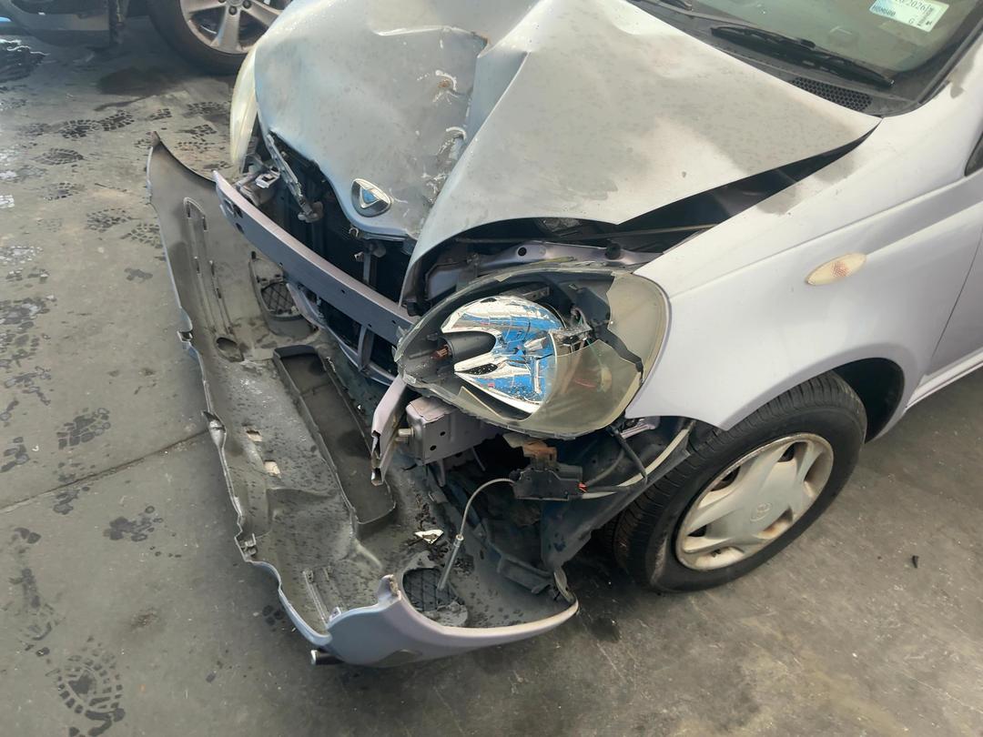 Photo '7' of Toyota Vitz