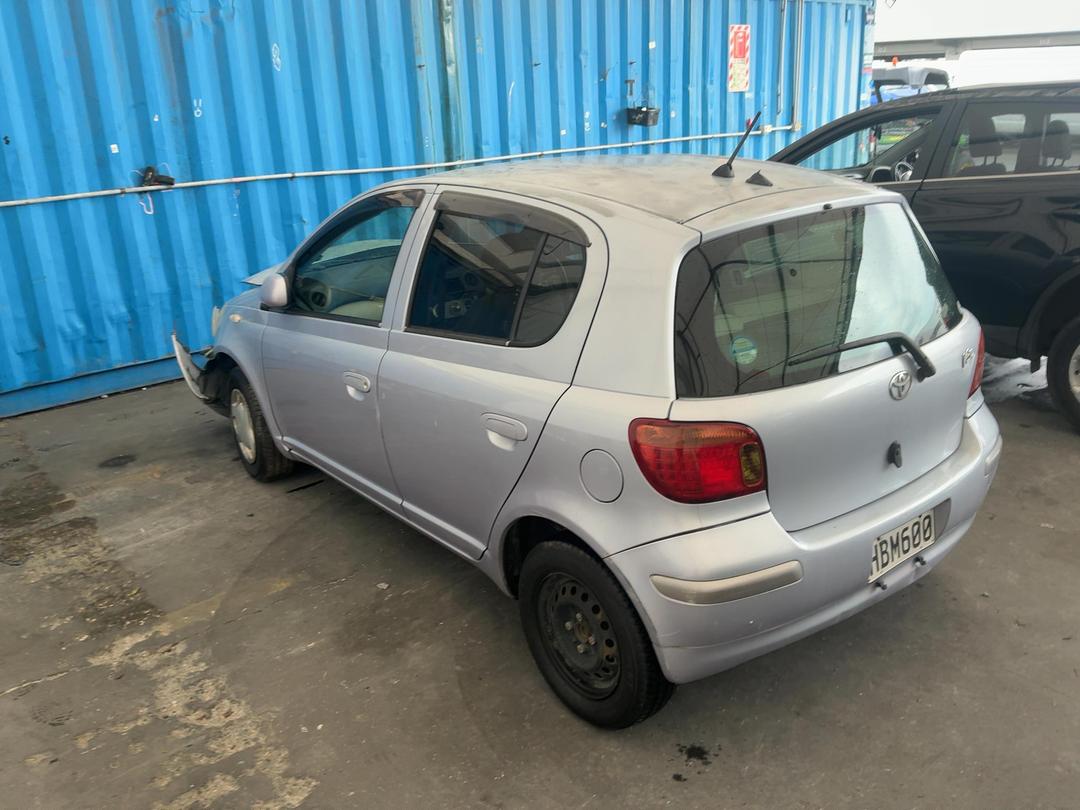 Photo '9' of Toyota Vitz