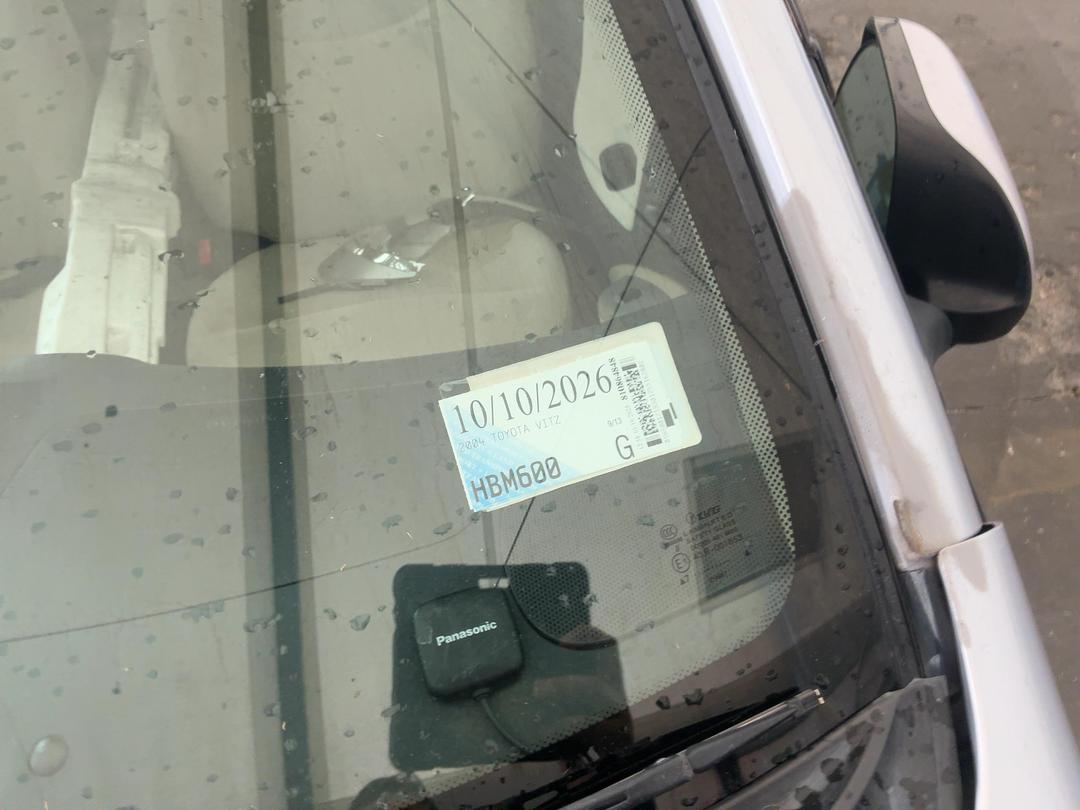 Photo '22' of Toyota Vitz