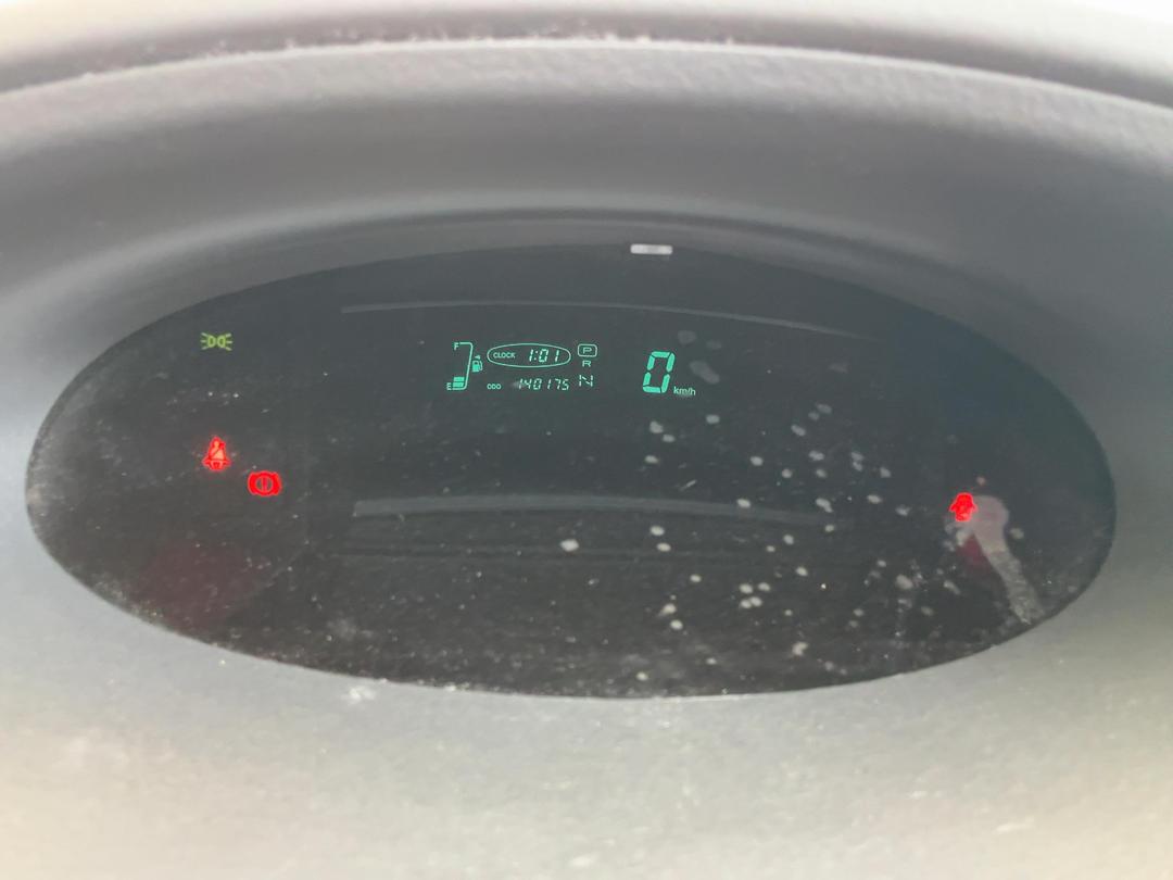 Photo '26' of Toyota Vitz Photo '26' of Toyota Vitz