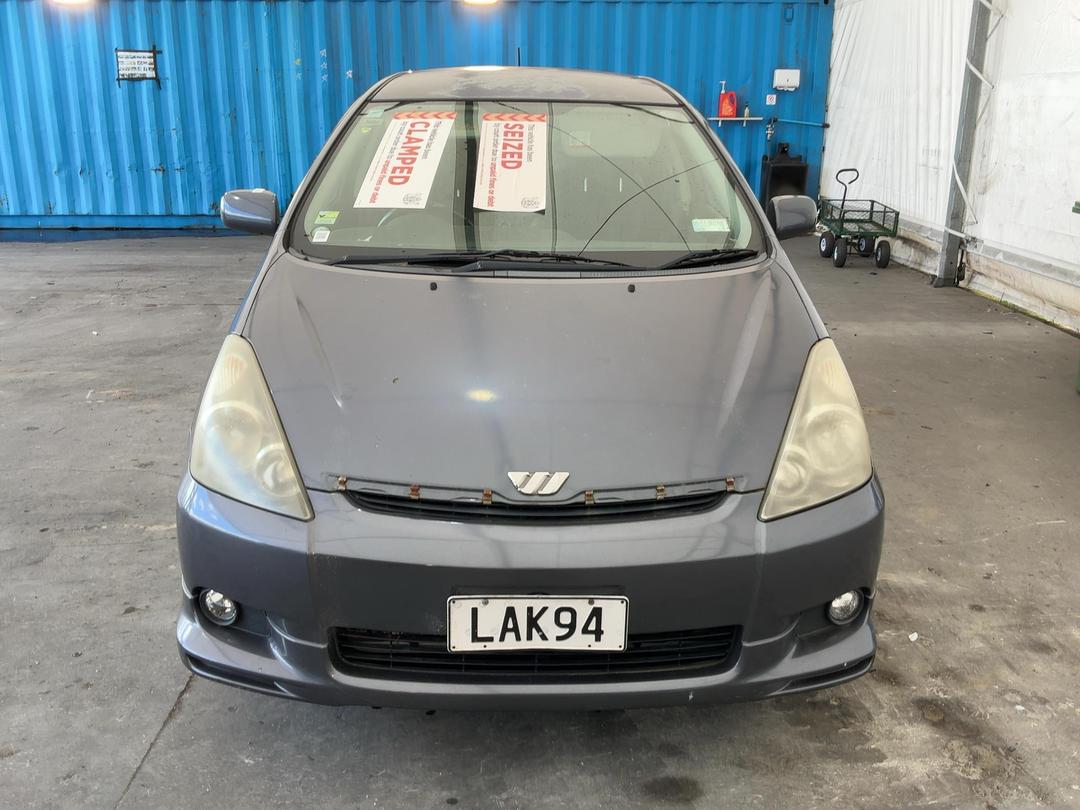 Photo '2' of Toyota Wish Photo '2' of Toyota Wish