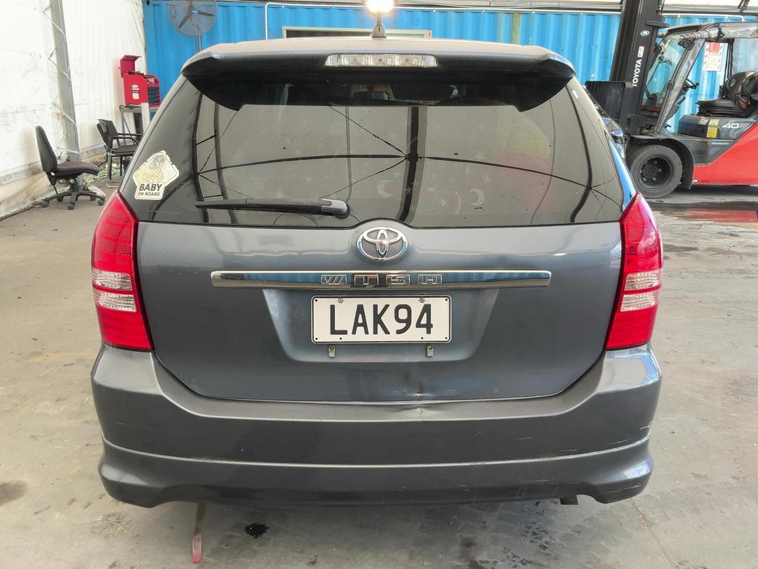 Photo '6' of Toyota Wish Photo '6' of Toyota Wish
