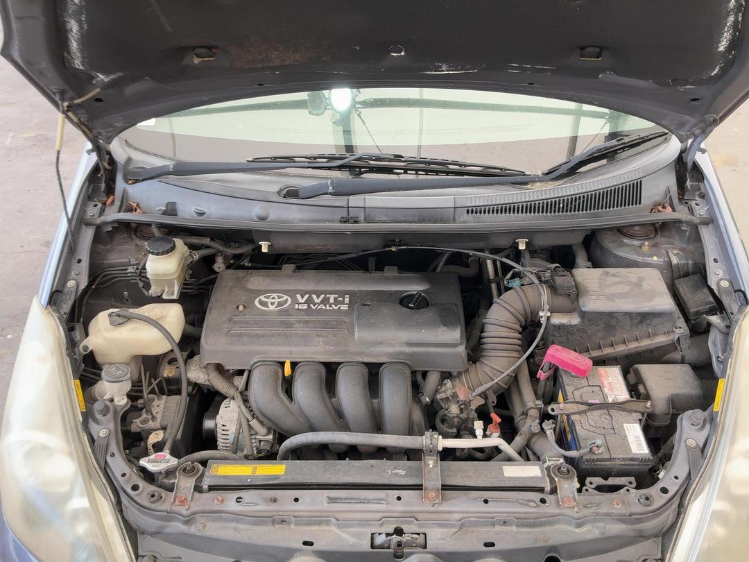 Photo '19' of Toyota Wish Photo '19' of Toyota Wish
