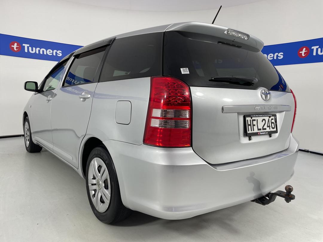 Photo '5' of Toyota Wish