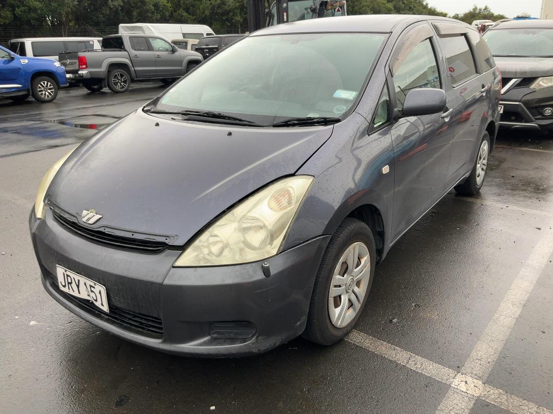 Photo '2' of Toyota Wish