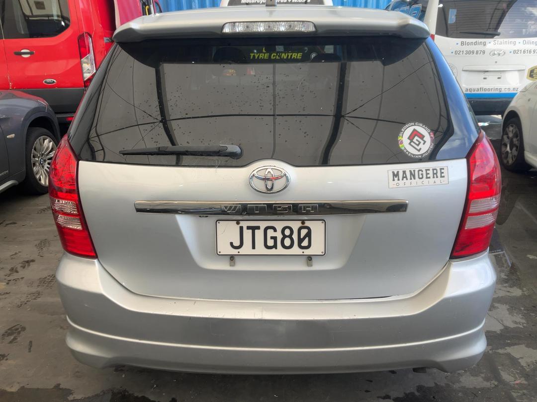 Photo '5' of Toyota Wish