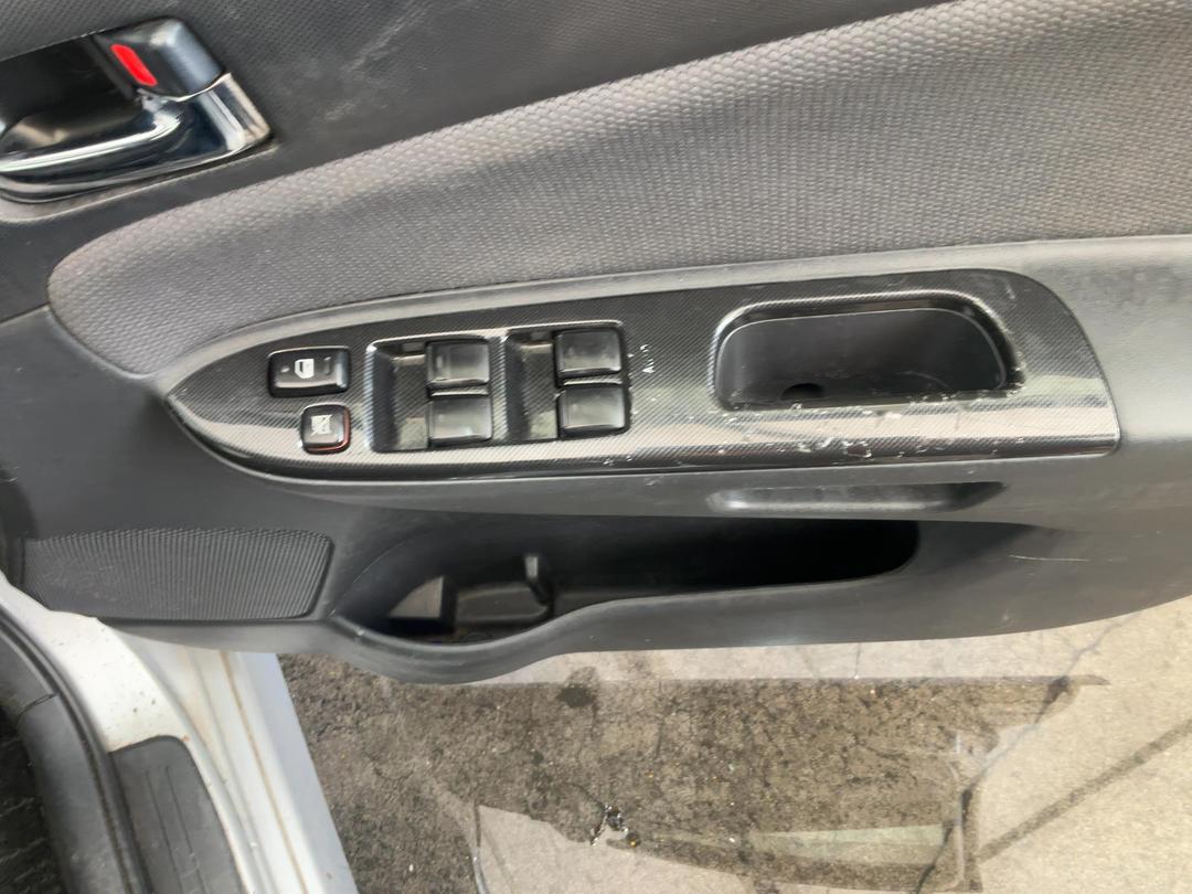 Photo '9' of Toyota Wish