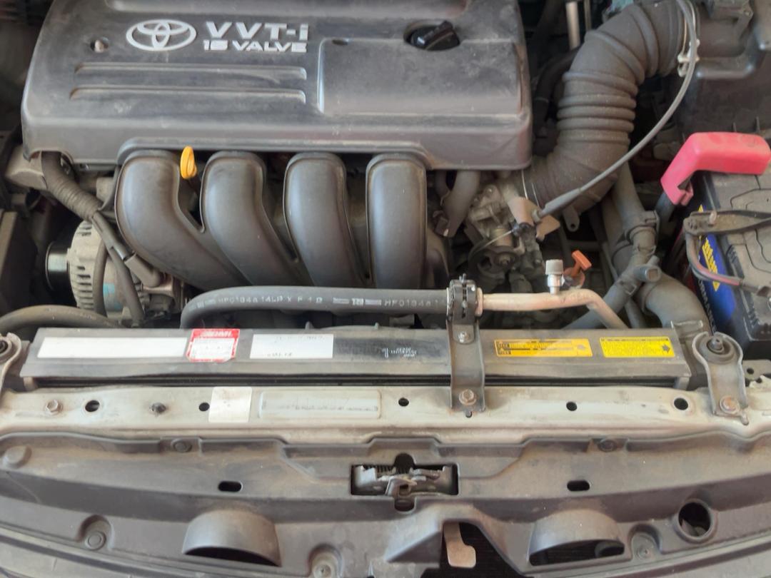 Photo '14' of Toyota Wish