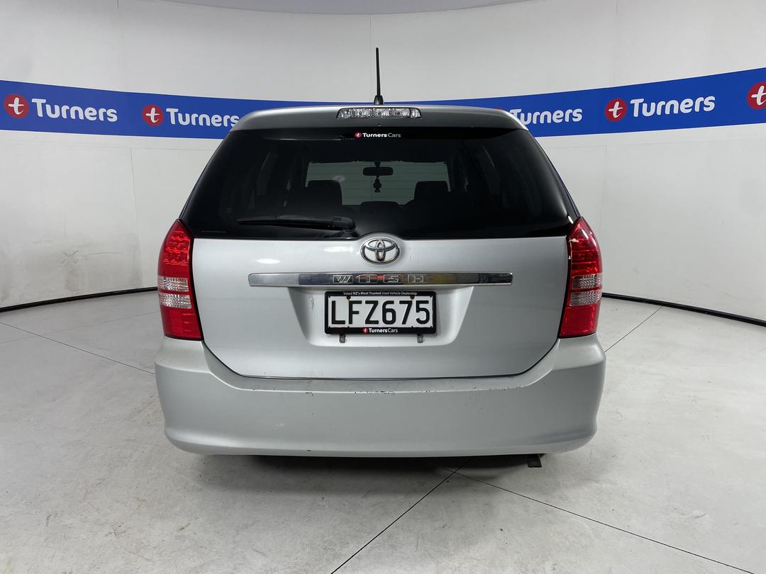 Photo '6' of Toyota Wish