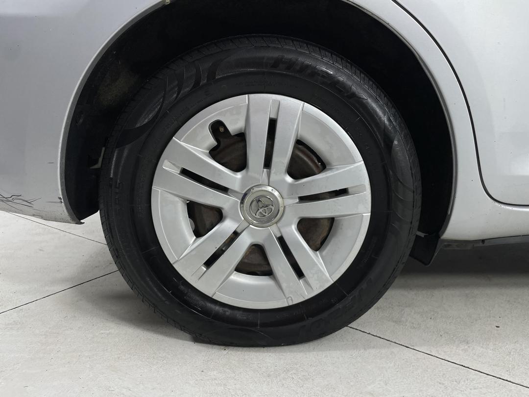 Photo '12' of Toyota Wish