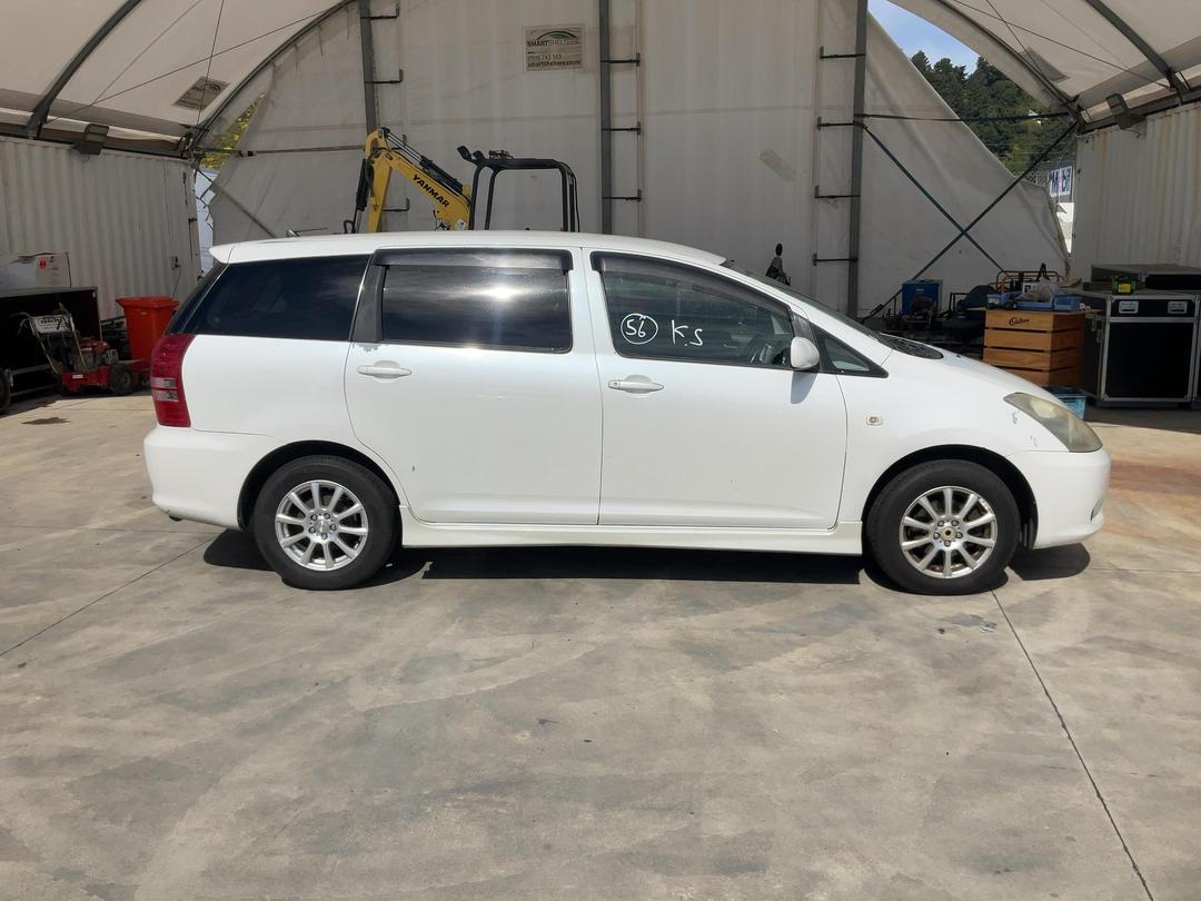 Photo '8' of Toyota Wish Photo '8' of Toyota Wish