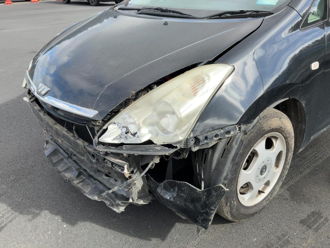 Photo '11' of Toyota Wish Photo '11' of Toyota Wish