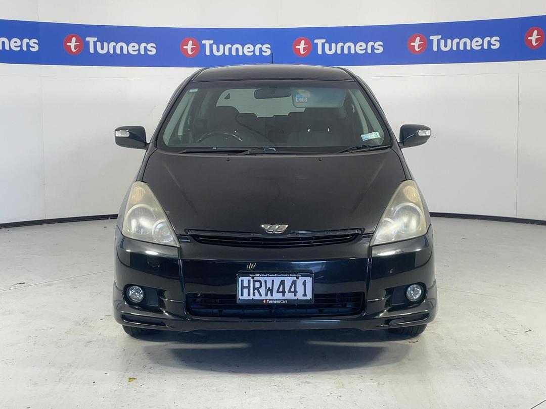 Photo '2' of Toyota Wish Photo '2' of Toyota Wish