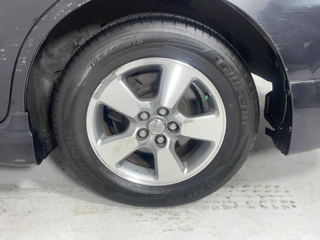 Photo '9' of Toyota Wish Photo '9' of Toyota Wish