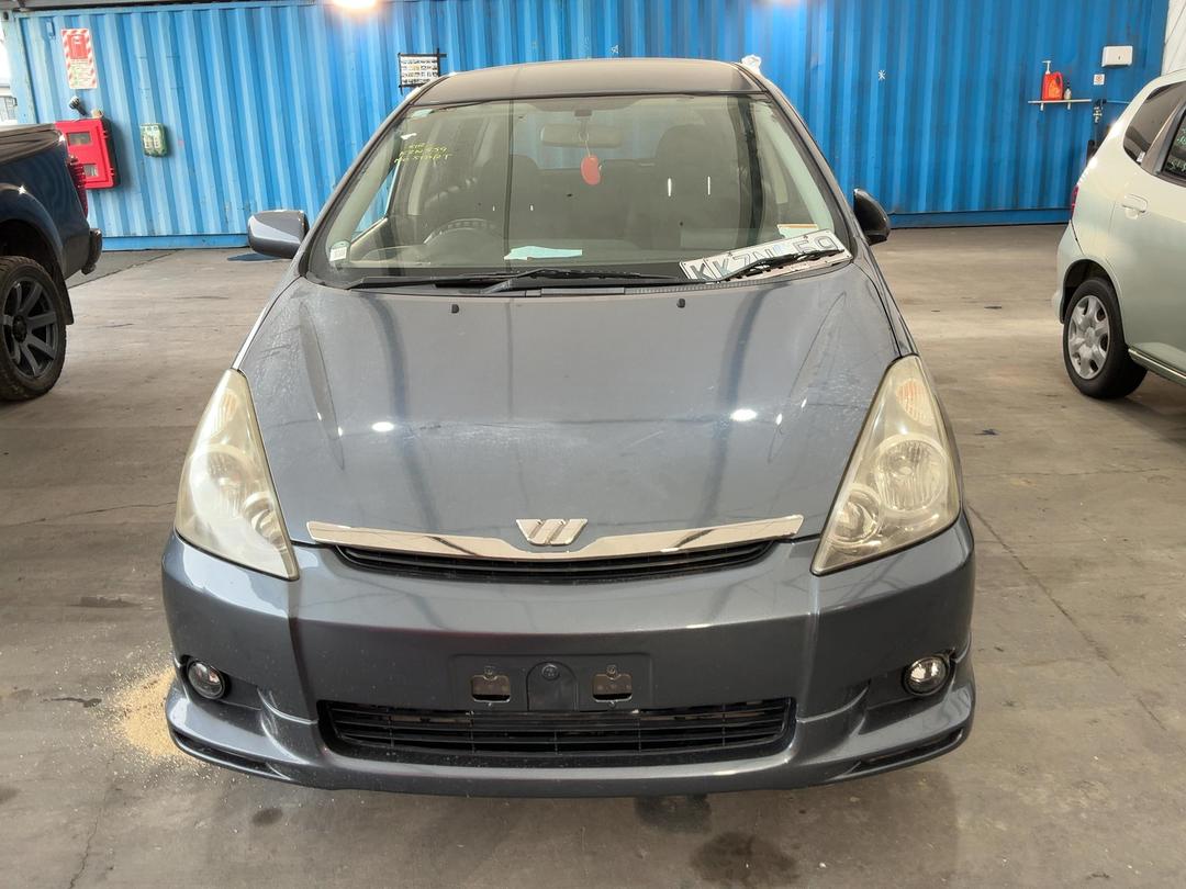 Photo '5' of Toyota Wish Photo '5' of Toyota Wish