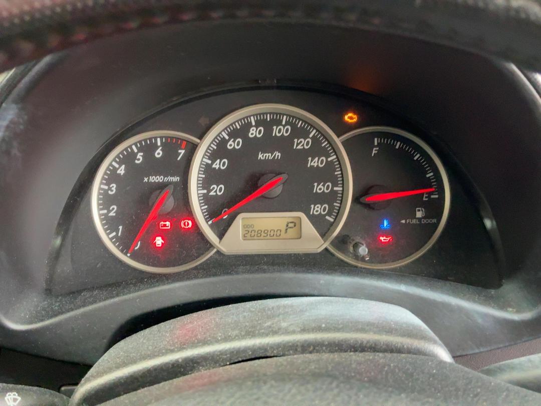 Photo '21' of Toyota Wish Photo '21' of Toyota Wish