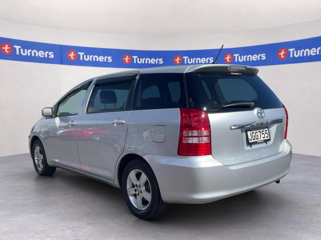 Photo '4' of Toyota Wish Photo '4' of Toyota Wish