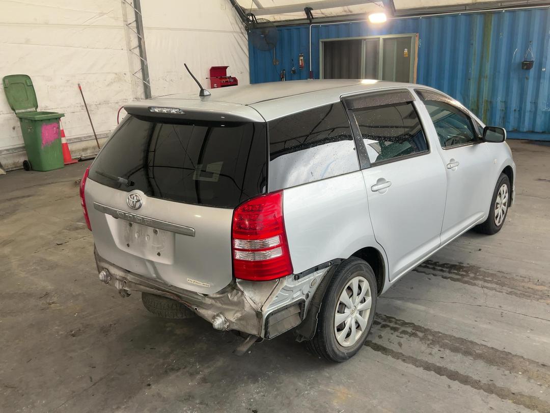 Photo '8' of Toyota Wish Photo '8' of Toyota Wish