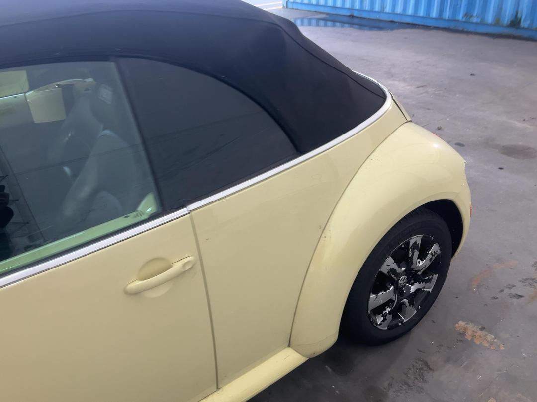 Photo '8' of Volkswagen Beetle Photo '8' of Volkswagen Beetle