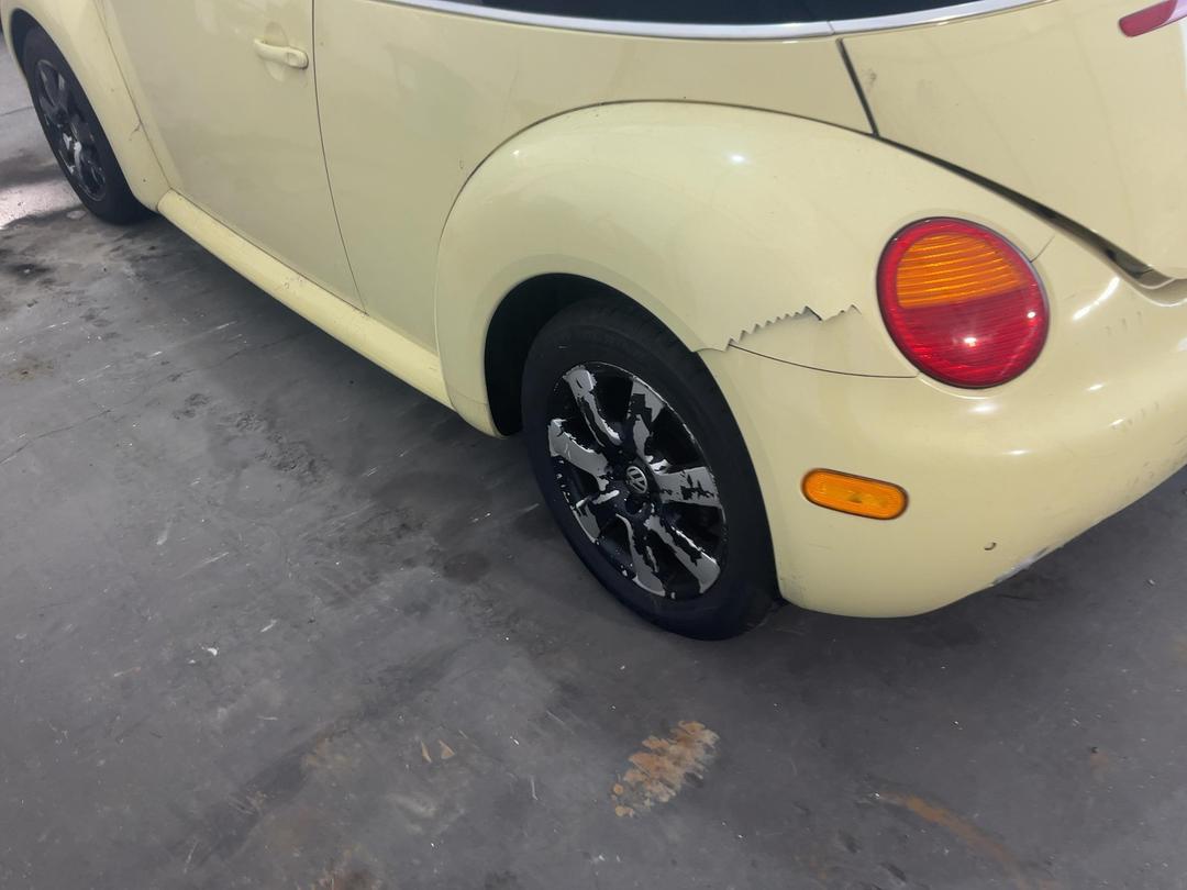 Photo '10' of Volkswagen Beetle Photo '10' of Volkswagen Beetle