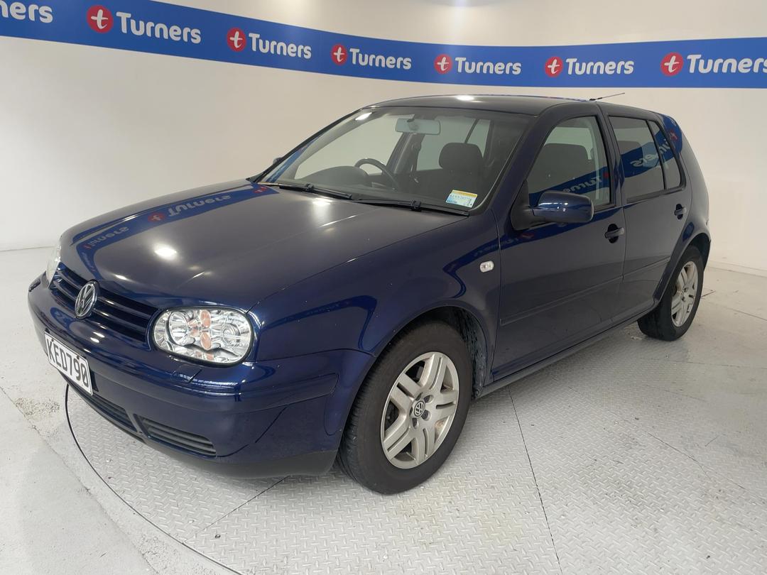 Photo '4' of Volkswagen Golf