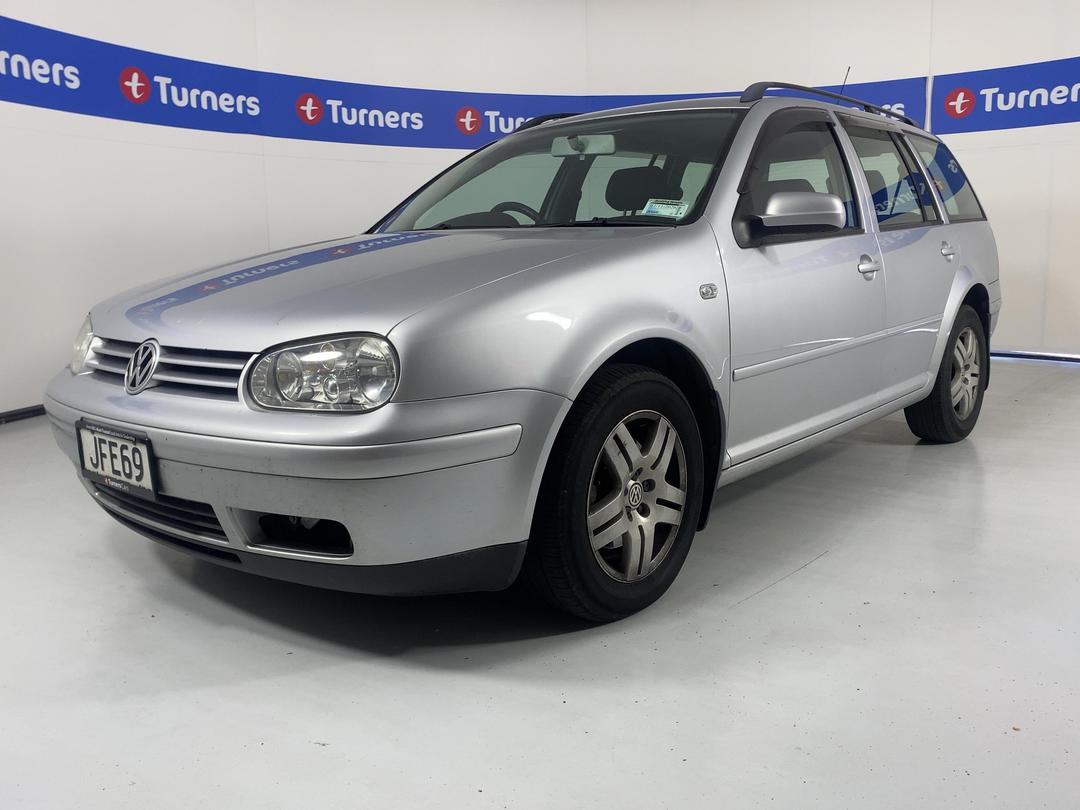 Photo '4' of Volkswagen Golf