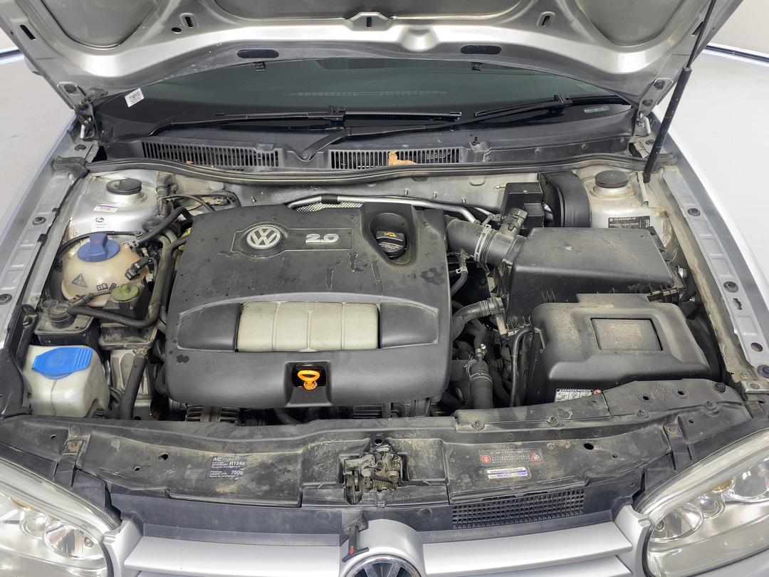 Photo '13' of Volkswagen Golf