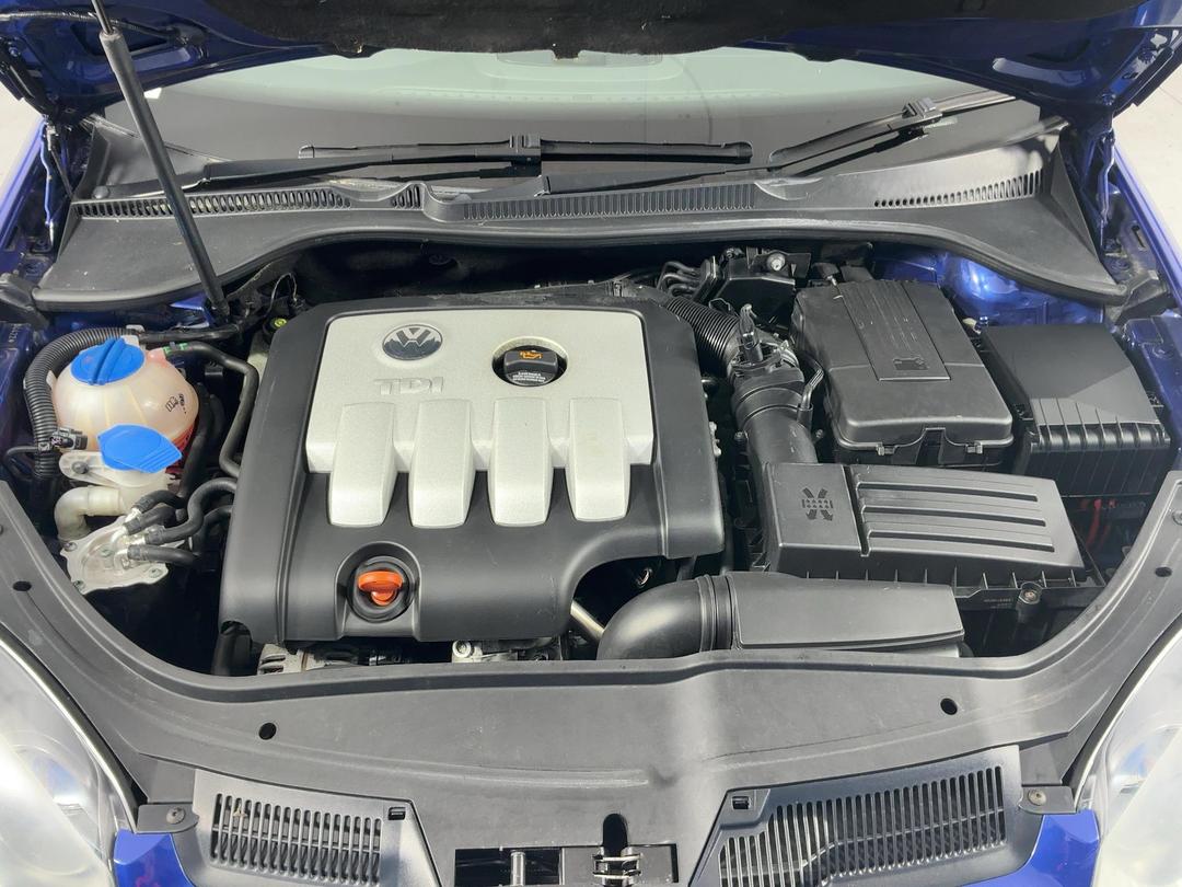 Photo '13' of Volkswagen Golf