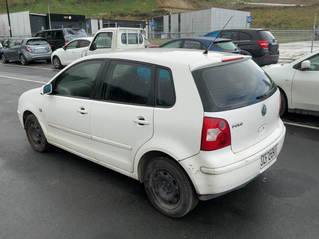 Photo '7' of Volkswagen Polo Photo '7' of Volkswagen Polo