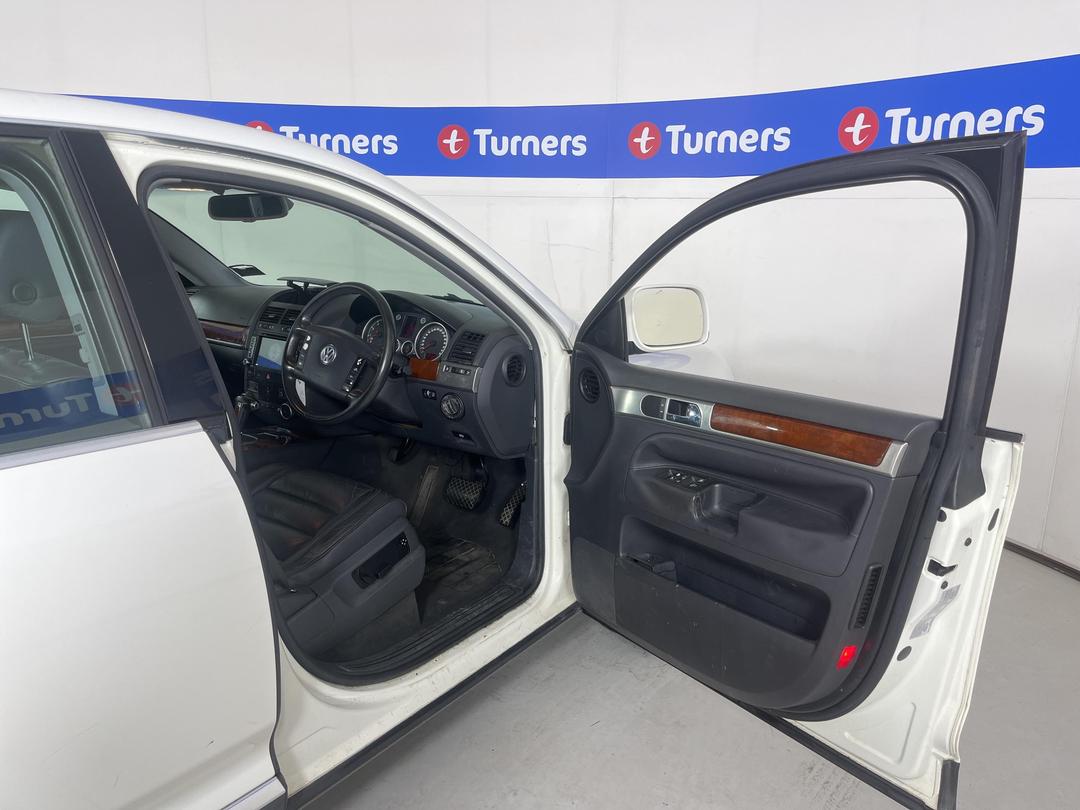 Photo '15' of Volkswagen Touareg