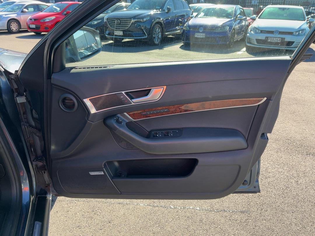 Photo '14' of Audi A6