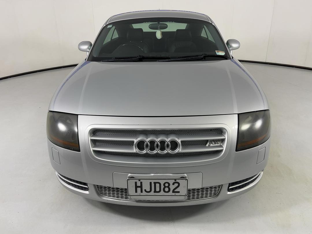 Photo '2' of Audi TT