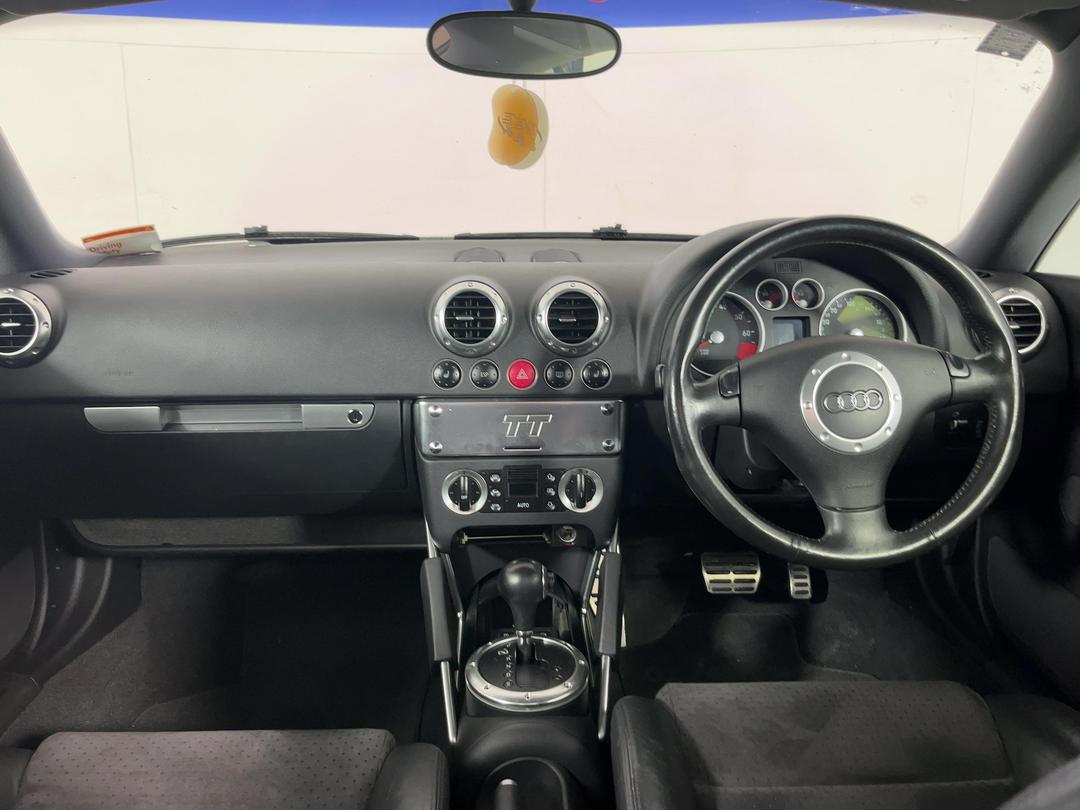 Photo '17' of Audi TT