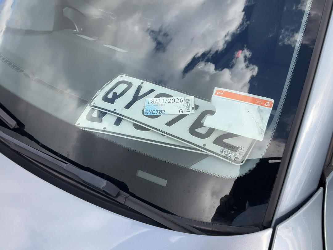 Photo '22' of BMW 1 Series 118I Photo '22' of BMW 1 Series 118I