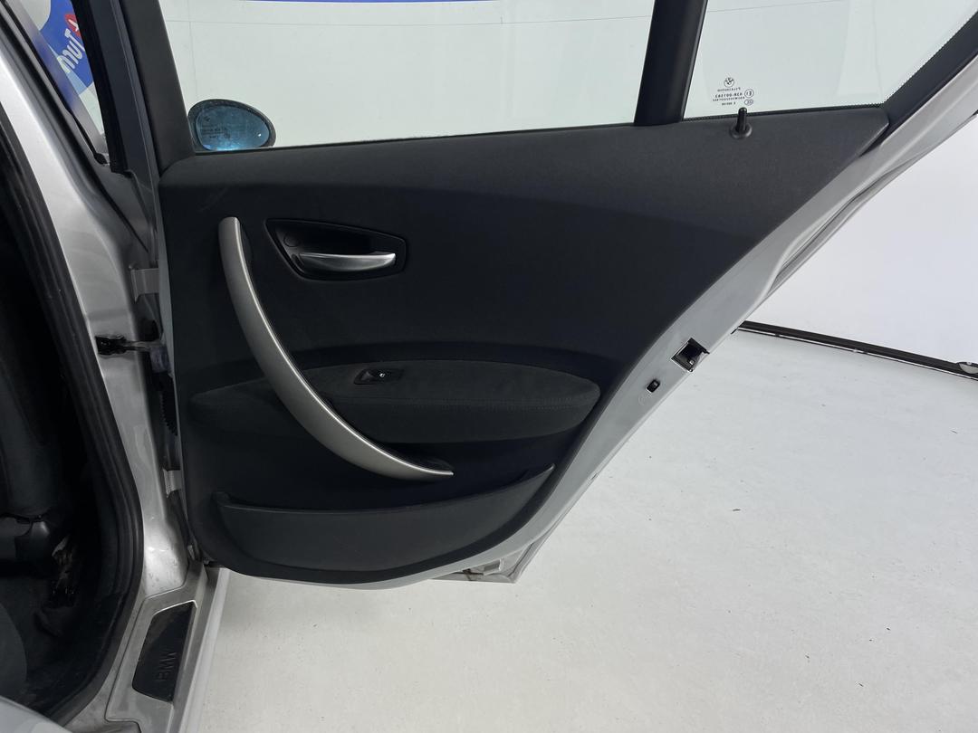 Photo '17' of BMW 116I