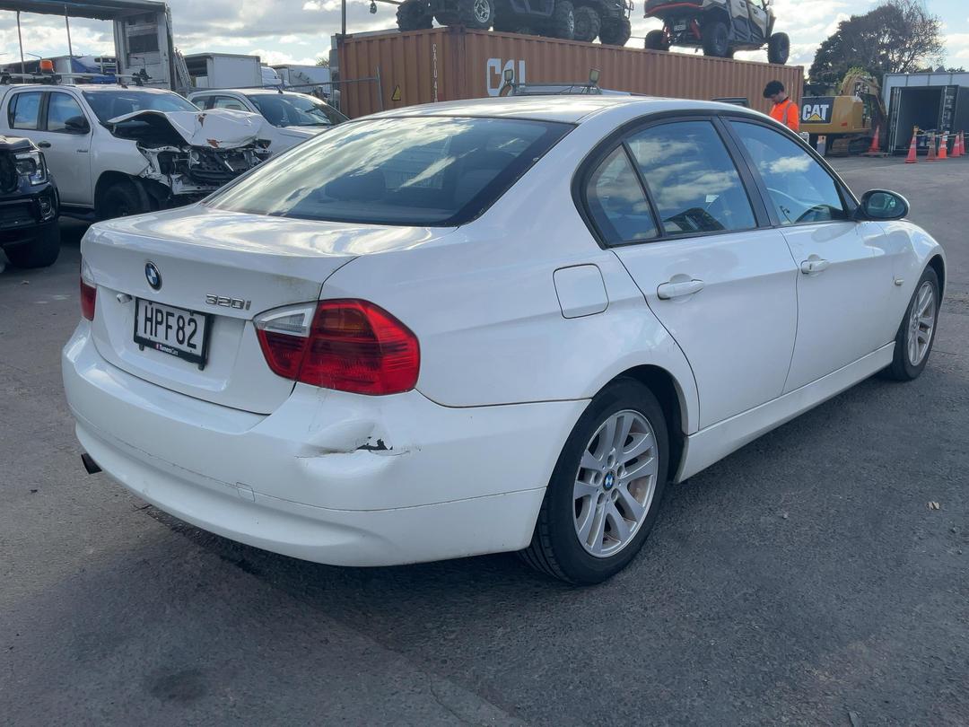 Photo '7' of BMW 3 Series 320I