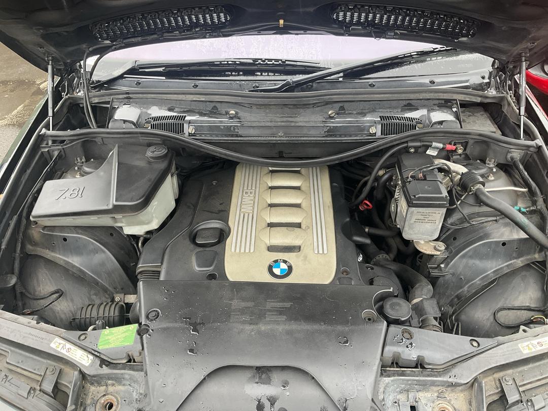 Photo '6' of BMW X5 SAV E53