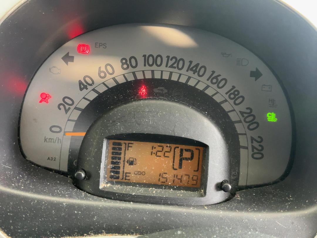 Photo '19' of Daihatsu Sirion GS Photo '19' of Daihatsu Sirion GS