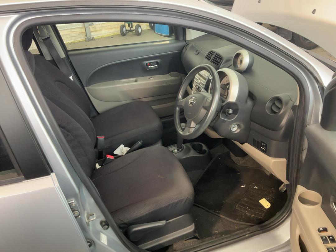 Photo '21' of Daihatsu Sirion GS Photo '21' of Daihatsu Sirion GS