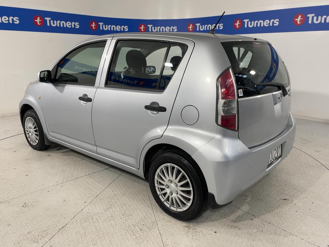 Photo '5' of Daihatsu Sirion