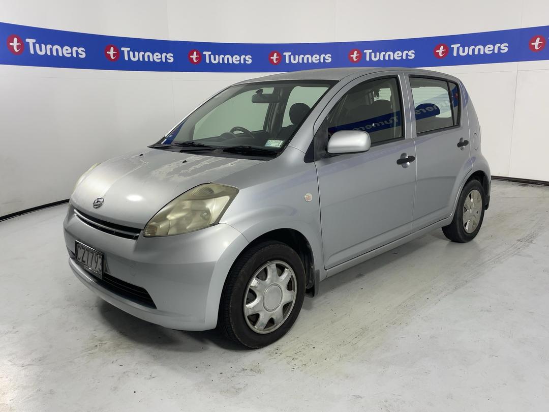 Photo '4' of Daihatsu Sirion
