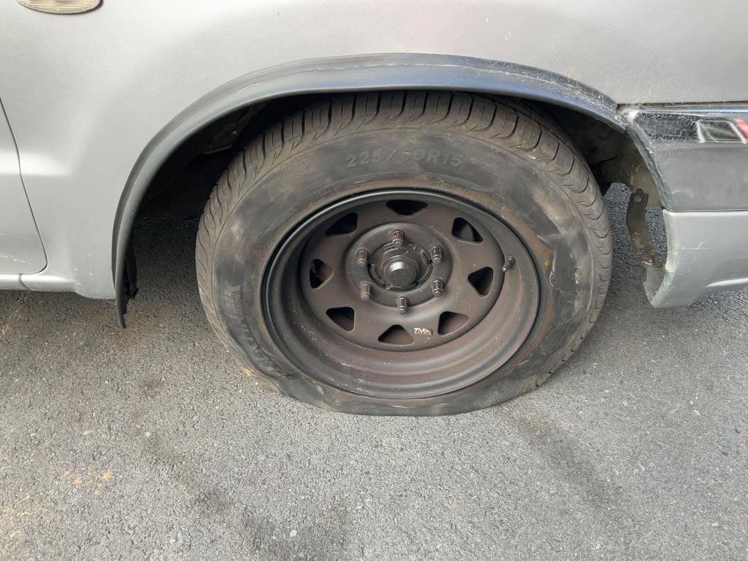 Photo '10' of Ford Courier XLT W/S