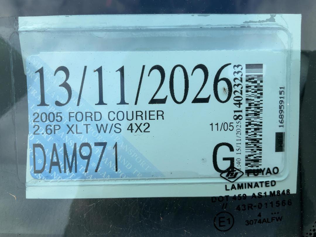 Photo '20' of Ford Courier XLT W/S