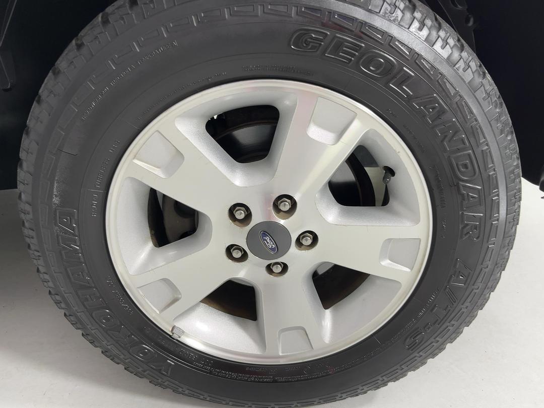 Photo '9' of Ford Explorer