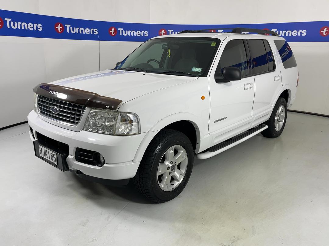 Photo '4' of Ford Explorer
