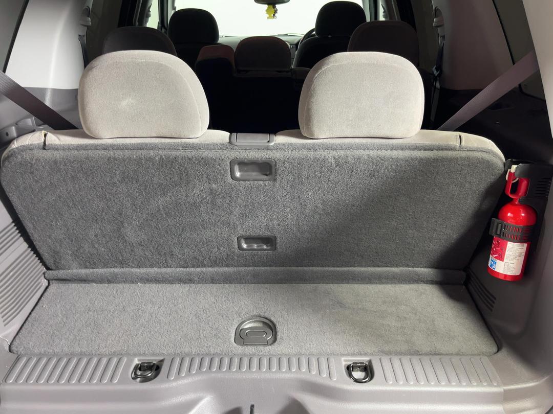 Photo '14' of Ford Explorer